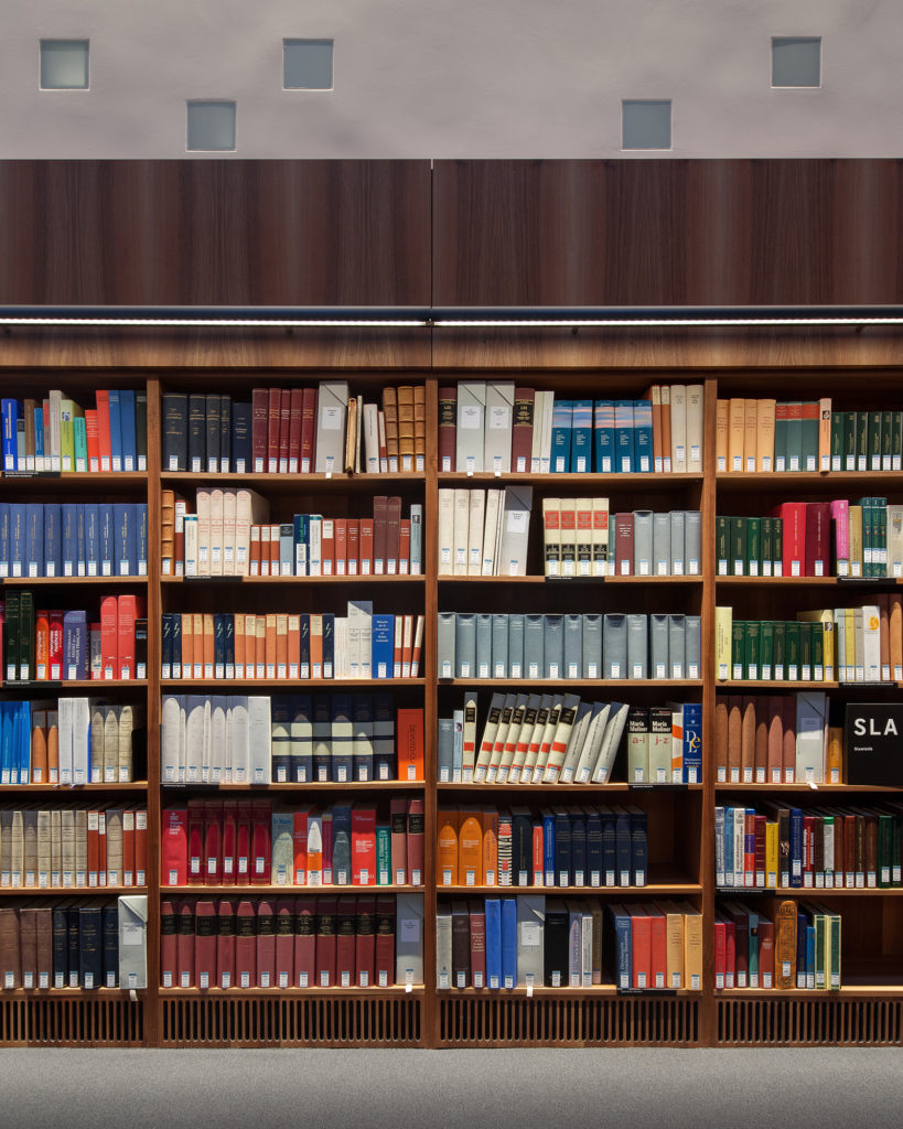 Zentralbibliothek Bern, Burgerbibliothek Münstergasse, Moos Licht AG